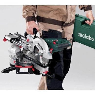 Пила торцювальна з протяжкою METABO KGS 305 M