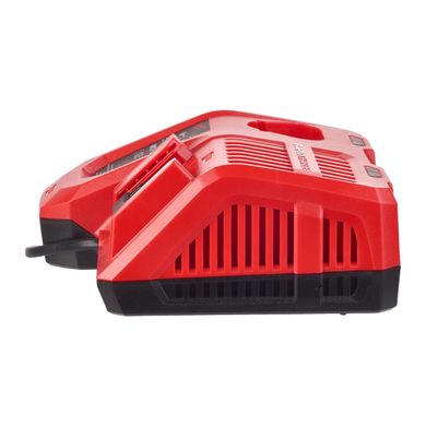 Набор аккумуляторный MILWAUKEE M18 FPP2OP2-802 (пила цепная/воздуходуйка/2аккум.18В 8Ач/зарядка)