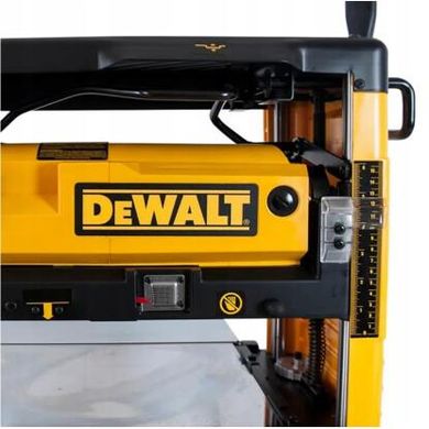 Верстат рейсмусовий DEWALT DW733