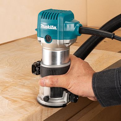 Фрезер MAKITA RT0702CX2