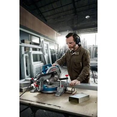 Торцовочная пила Bosch Professional GCM 216 (0601B33000)